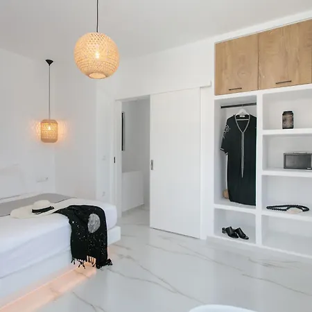 Milagro 4br With Sea View Mikri Vigla