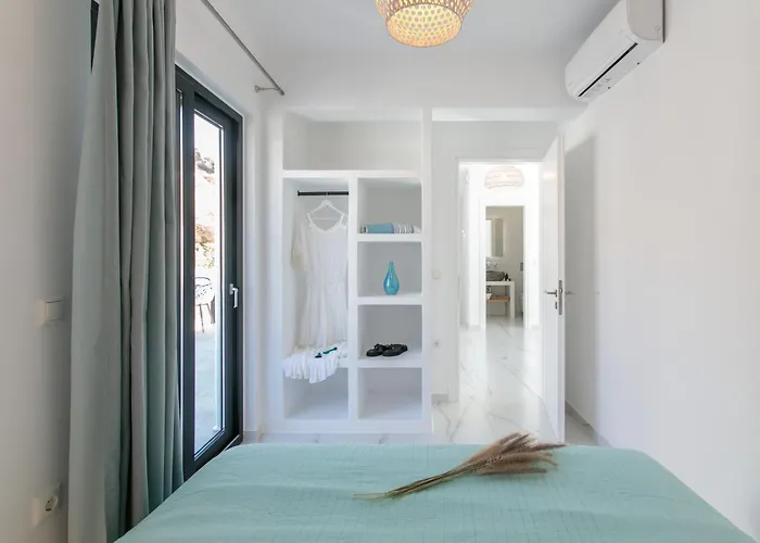 Milagro 4br With Sea View Villa *