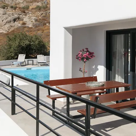 Milagro 4br With Sea View Mikri Vigla