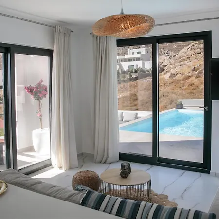 Milagro 4br With Sea View Mikri Vigla *