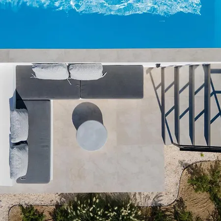 Milagro 4br With Sea View Mikri Vigla Naxos City