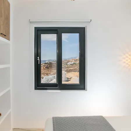 Milagro 4br With Sea View Mikri Vigla