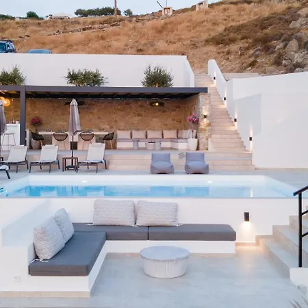 Milagro 4br With Sea View Vila