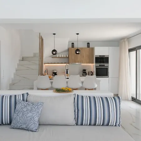 Milagro 4br With Sea View Mikri Vigla *