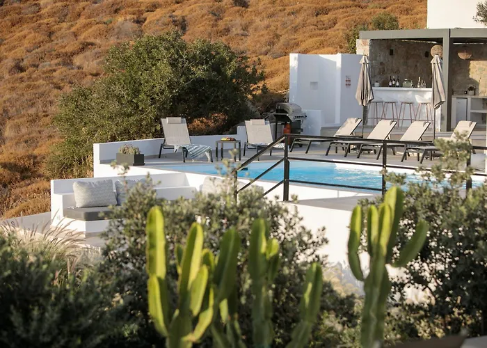 Milagro 4br With Sea View Villa *